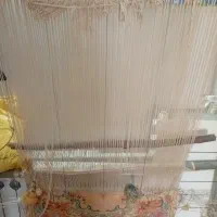 دار قالی با نصف قالی بافته شده