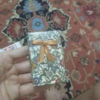 گردن بند با اسم|بدلیجات|پرند, فاز ۶|دیوار