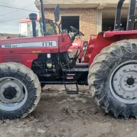 تراکتور ۸۰۰