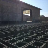 تولیدی بلوک لیکا و ماسه ای واقع جاده بیجار مددی