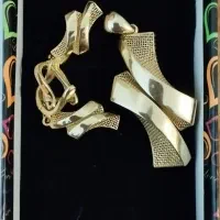 نیم ست طلا. مدل پاپیون