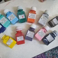 رنگ اکرولیک