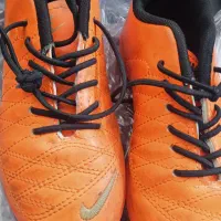 کتونی ورزشی