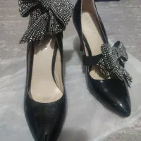 کفش پاشنه دار زنانه