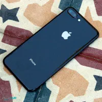 ایفون ۸ پلاس ۲۵۶ پلمپ معاوضه میکنم