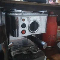 دستگاه اسپرسو در حد نو