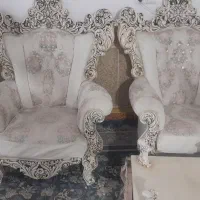 مبل ۱۱نفره به همراه یه میز نهارخوری با شش صندلی|مبلمان خانگی و میز عسلی|تربتحیدریه, پائین ولایت|دیوار