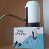 پمپ آب شارژی قابل حمل  بی‌نیاز از برق و سیم‌کشی