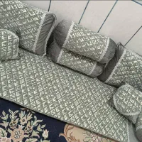 بالش و پشتی