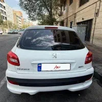 ماشین۲۰۷سال۹۶سفیدکمکارکرد|خودرو سواری و وانت|تهران, شهرآرا|دیوار