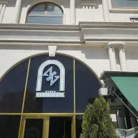 صندوقدار خانم برای شیفت شب