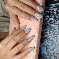 *مدل ناخن* با هزینه مواد خدمات در سالن