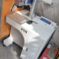 حک لیزر رو ی فلز و غیر فلز .تبلیغاتی