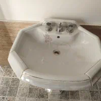 روشویی با شیر|لوازم سرویس بهداشتی|کاشان, کارگر|دیوار