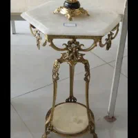 میز‌تلفن‌برنز