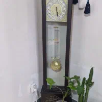 ساعت ایستاده