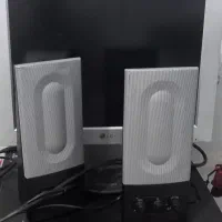 کامپیوتر و بلندگو و کیس