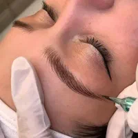 مرکز میکرو ابرو
