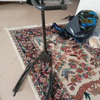 پایه گیتار سالم