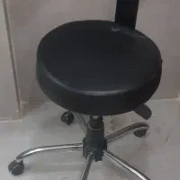 ساعت کاسیو مچی و صندلی