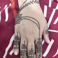 تخفیف خدمات و اموزش لیفت و لمینت مژه و ابرو و حنا.|خدمات آرایشگری و زیبایی|بندرعباس, |دیوار