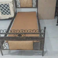 تخت فرفورژه طرح هخامنشی