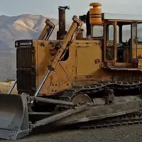 تسطیح زمین کارخانه شهرک صنعتی سوله کشاورزی