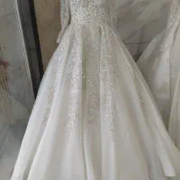 لباس درحدنو وکارکرده بسیار تمیز وبدون پارگی