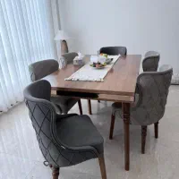 میز ناهارخوری