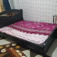 تخت، 2نفره مشکی طرح داربدون تشک