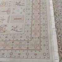 یک تخته فرش نه متریه کرم رنگ