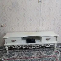 میر تی وی چوبی سفید