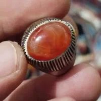 انگشتره عقیق خیلی کهنه معاوضه با انگشتر نگین سبز