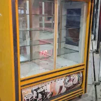 یخچال ویترینی