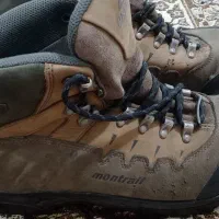 کفش ضد اب|کیف، کفش، کمربند|شیروان (خراسان), |دیوار