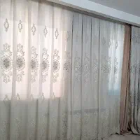 پرده مروارید دوزی شده