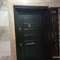 یک-واحد-آپارتمان-مسکونی-تک-واحدی-غرق-در-نور