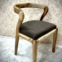 تولید میز و‌صندلی با چوب گردو