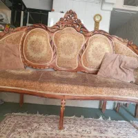 مبل ۹نفره مدل فرهی محکم بدنه کاملا سالم