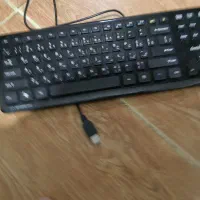 کیبورد جنیوس سالم