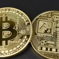 یک عدد سکه قدیمی