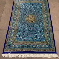 فرش دستباف (بساک) ۱ در ۱/۵ تمام ابریشم قم مردانی