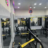 همکاری با مربی ها و منشی با اخلاق