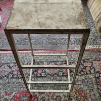 چهارپایه فلزی