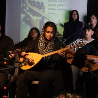 آموزش خوانندگی و نوازندگی