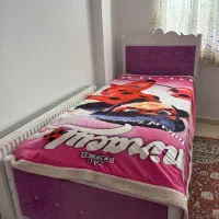 تخت کشویی دوطبقه درحدنوفروش فوری بدلیل جابجایی