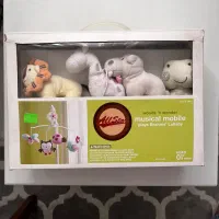 آویز موزیکال تخت کودک