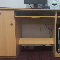 میز کامپیوتر