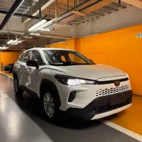 تویوتا کرولا کراس نیوفیس مدل 2025