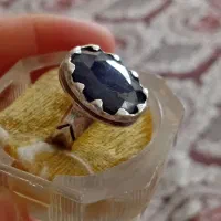 انگشتر یاقوت کبود